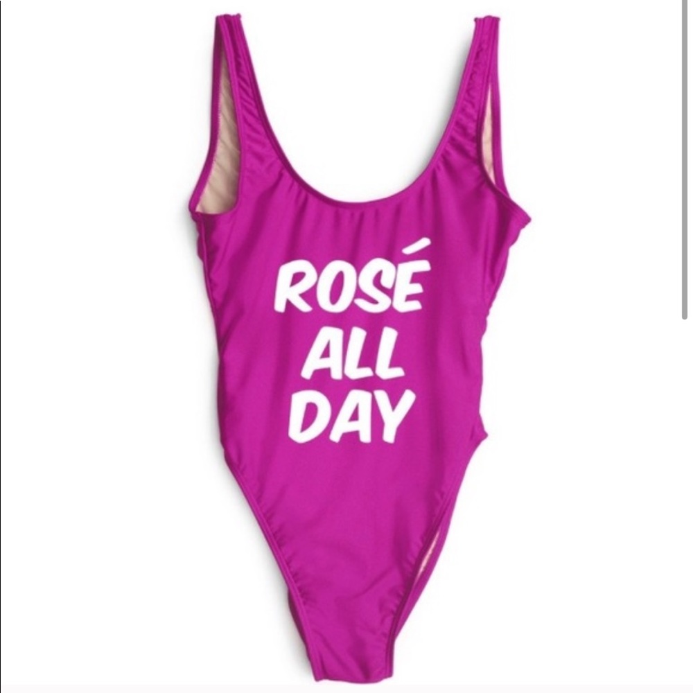 Private Party one piece “Rośe All Day”
